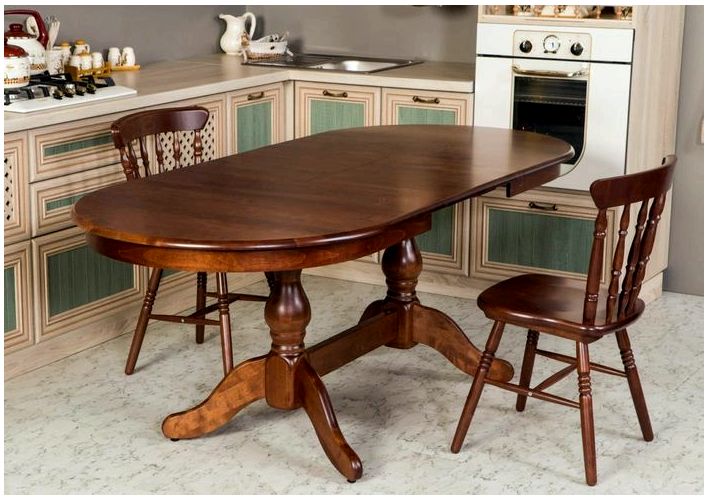 Как выбрать деревянный кухонный стол?