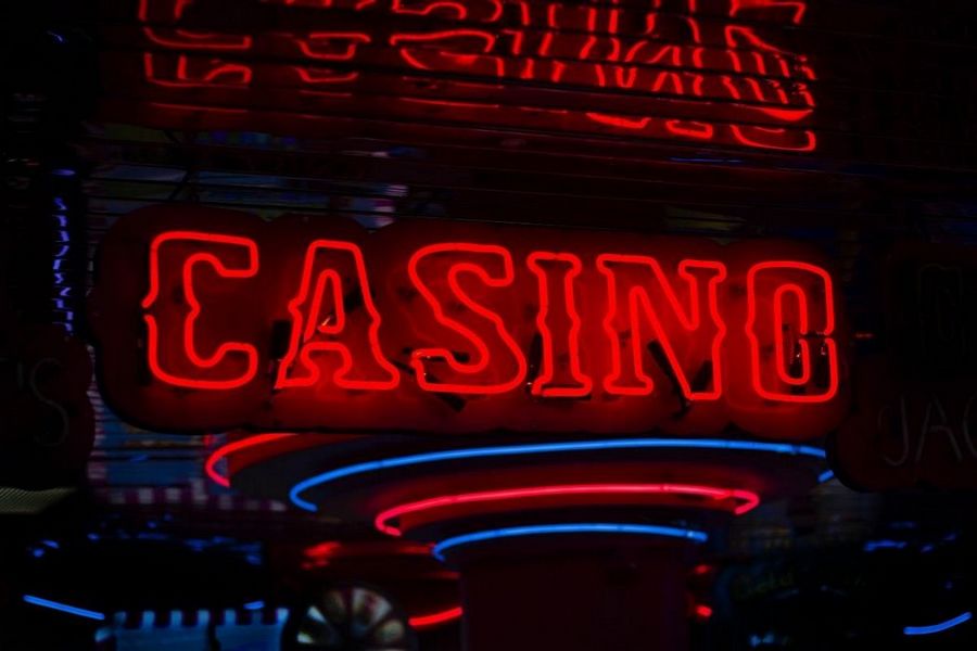 Історія виникнення і розвитку казино