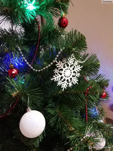 Почему искусственная елка - идеальный выбор для праздничного сезона